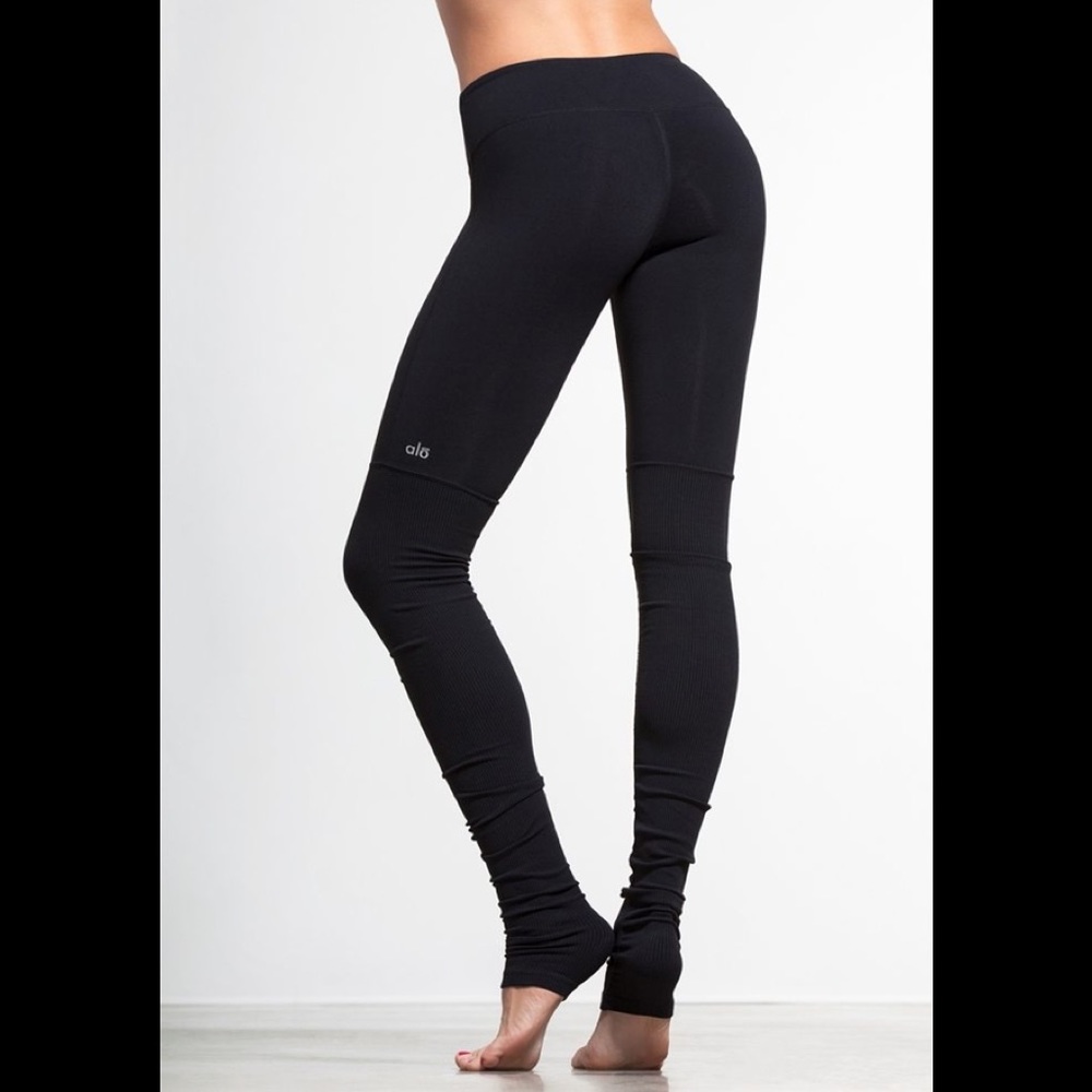 ALO “Goddess” yoga pants